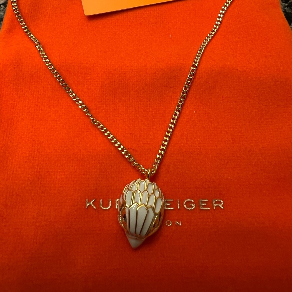 Kurt Geiger Pendant Necklace NWT